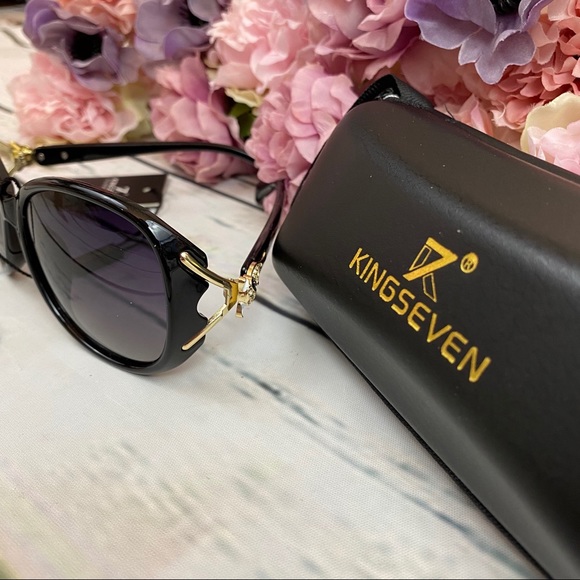 KINGSEVEN Gray Gradient Polarized Butterfly Sunglasses with Gold Crystal Fox - Picture 10 of 16